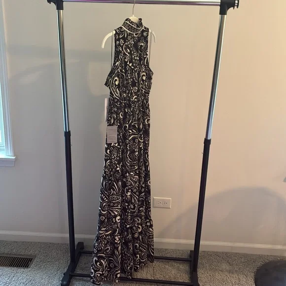 NWT Dress HAWAIIAN PAISLEY Crepe Split Ruffle Neck Maxi Dress Black Sleeveless - Picture 7 of 15